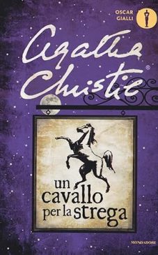 Copertina Un cavallo per la strega (Agatha Christie)
